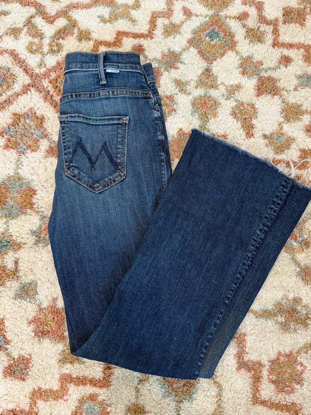 MOTHER The Hustler Fray Jeans | Size 24 | High Rise Button Fly | 26.5” Inseam - Picture 1 of 4